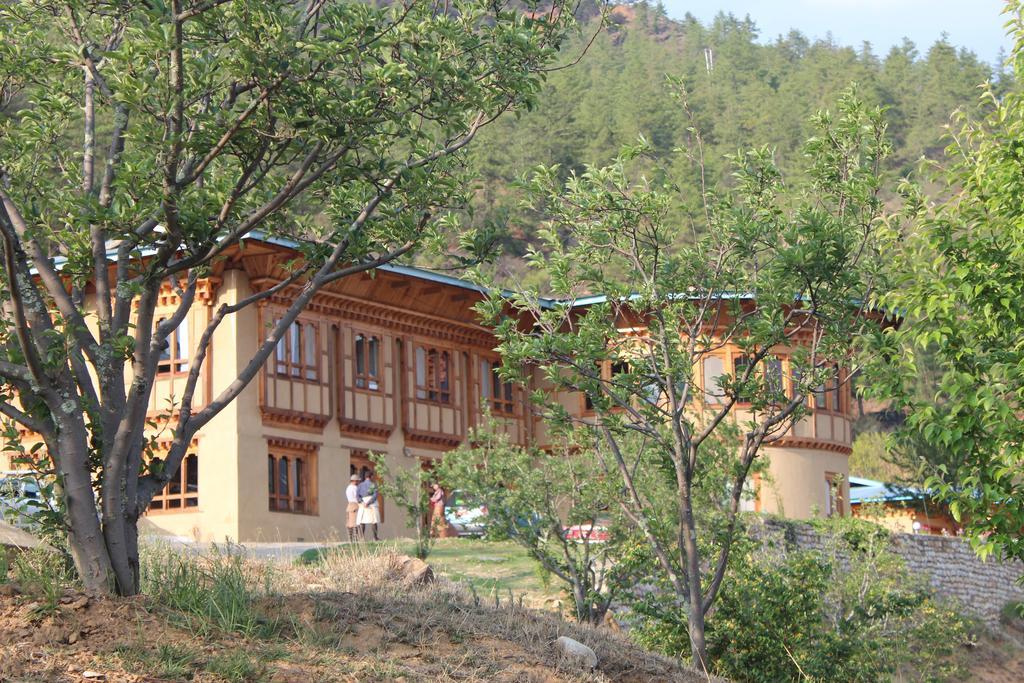Rema Resort Paro Bilik gambar